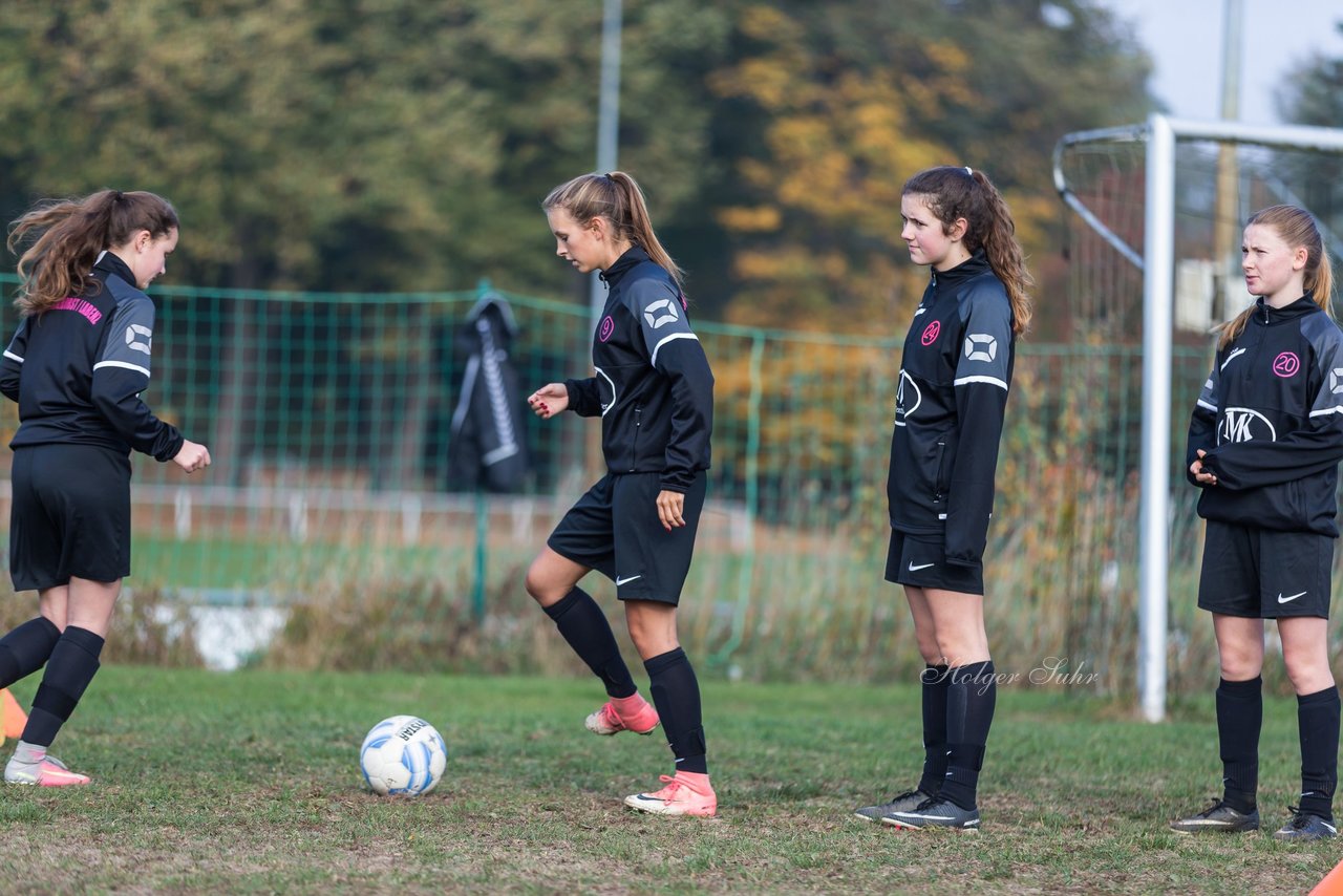 Bild 89 - wBJ MSG Steinhorst-Krummesse - VfL Pinneberg : Ergebnis: 2:0